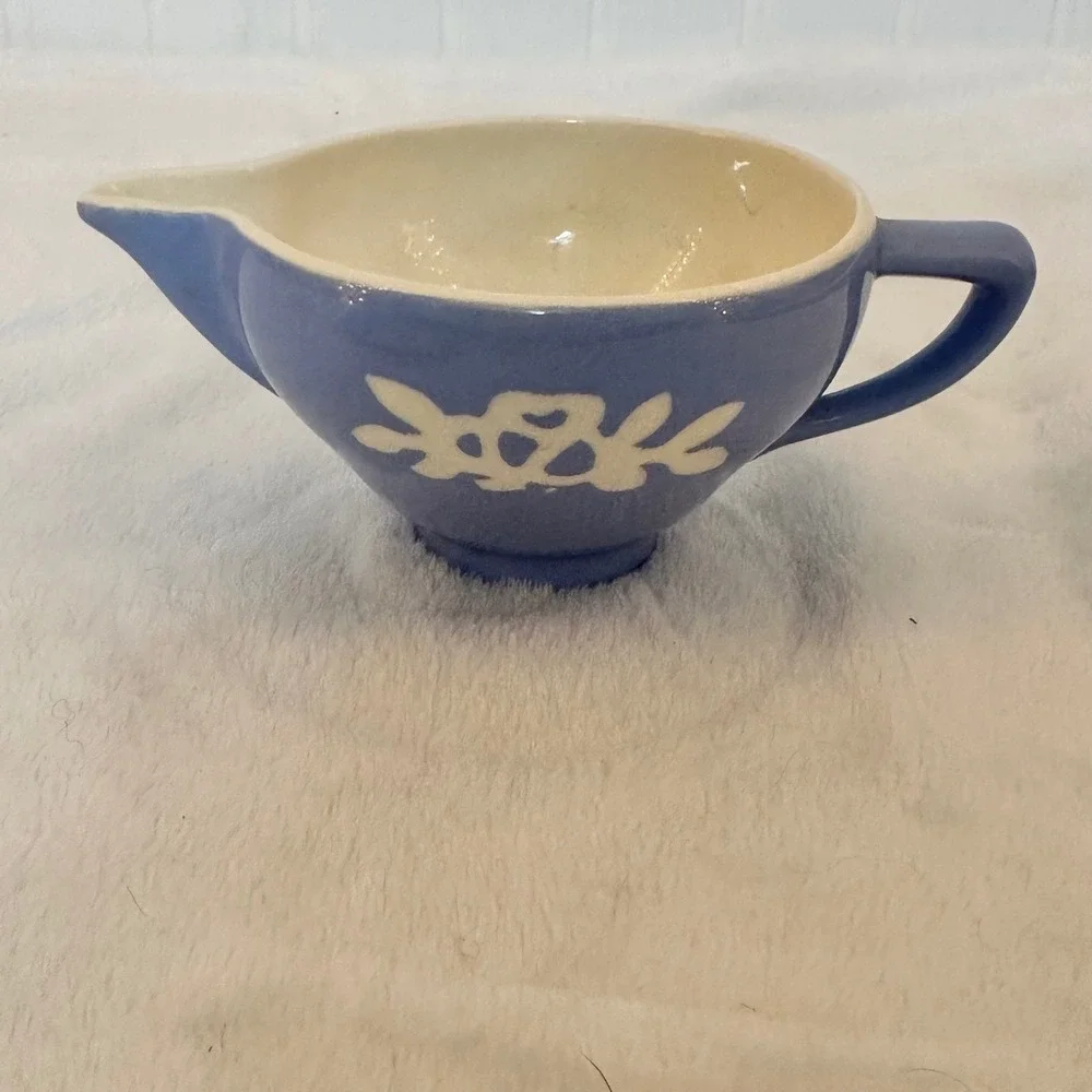 Harker Pottery Co. **please see